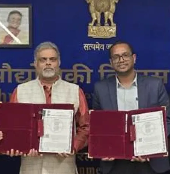 Ayukriyam Innovations Partners with TDB to Develop AI-powered Whole Side Imaging System