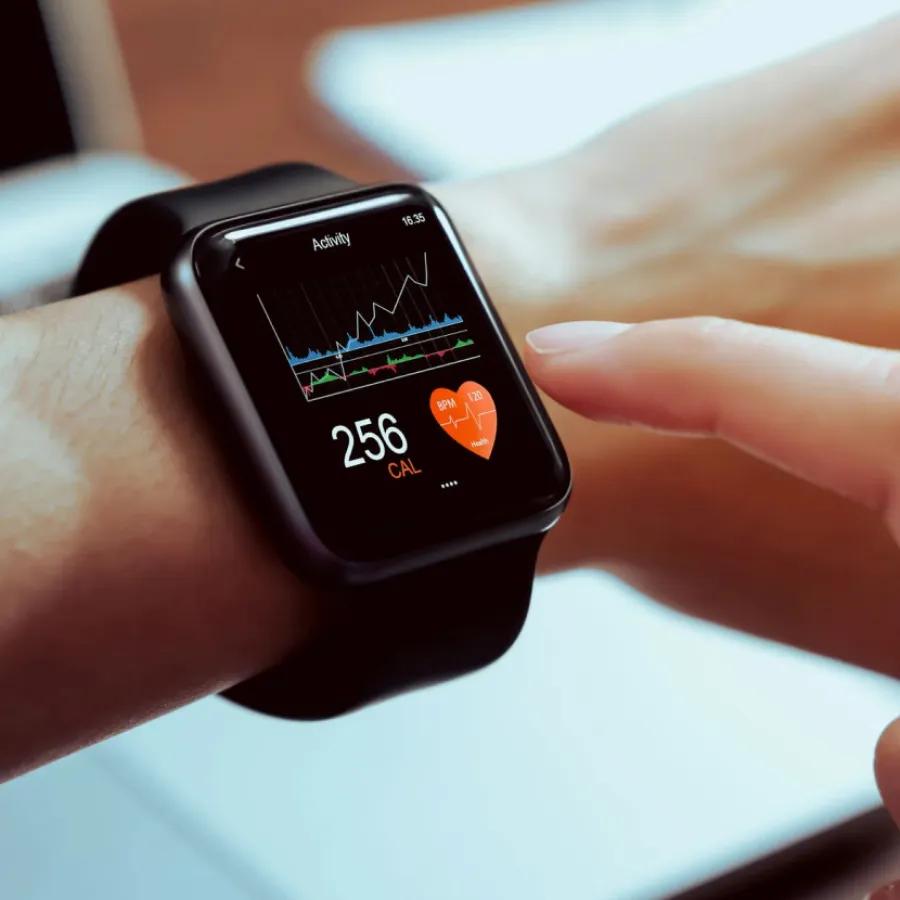 apple-signals-shift-toward-clinician-integrated-health-tools-beyond-wearables
