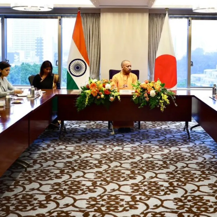 yogi-adityanath-courts-japanese-investors-pitches-yeida-medical-device-park-in-tokyo