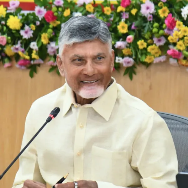 CM Naidu Accelerates Sanjeevani Rollout with 904 Mobile Medical Units, Sets July Deadline