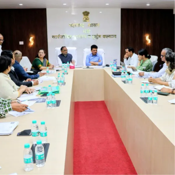 Maharashtra Govt Plans Hub & Spoke Robotic Stroke Care Network for Rural Areas