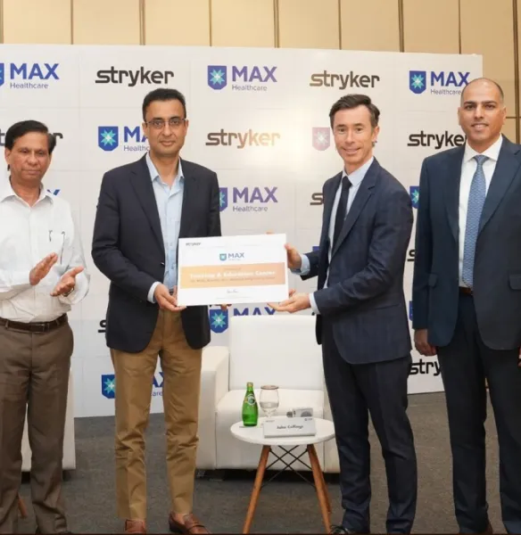 Stryker & Max Smart Hospital Saket Partner for Robotic Joint Replacement Training in India