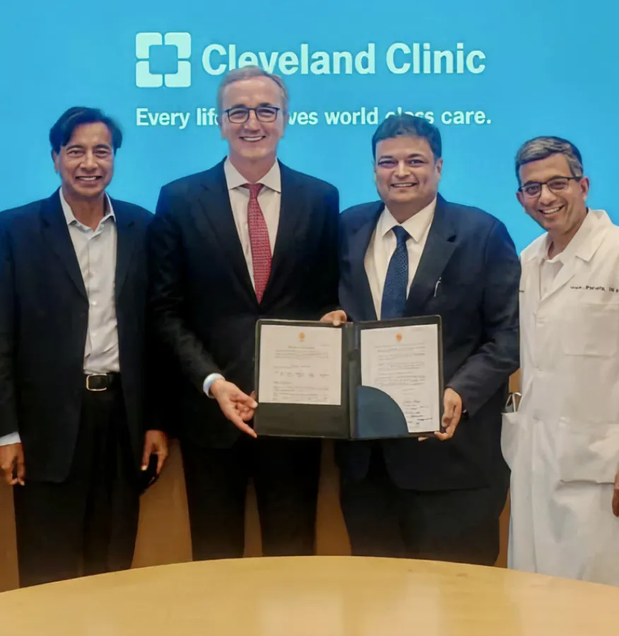 maharashtra-gov-inks-1-2-bn-mou-with-cleveland-clinic-for-navi-mumbai-international-medicity