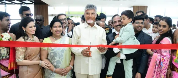 Chandrababu Naidu Inaugurates 600-Bedded Lalitha PVS Hospital, Highlights Digital Healthcare Vision for AP