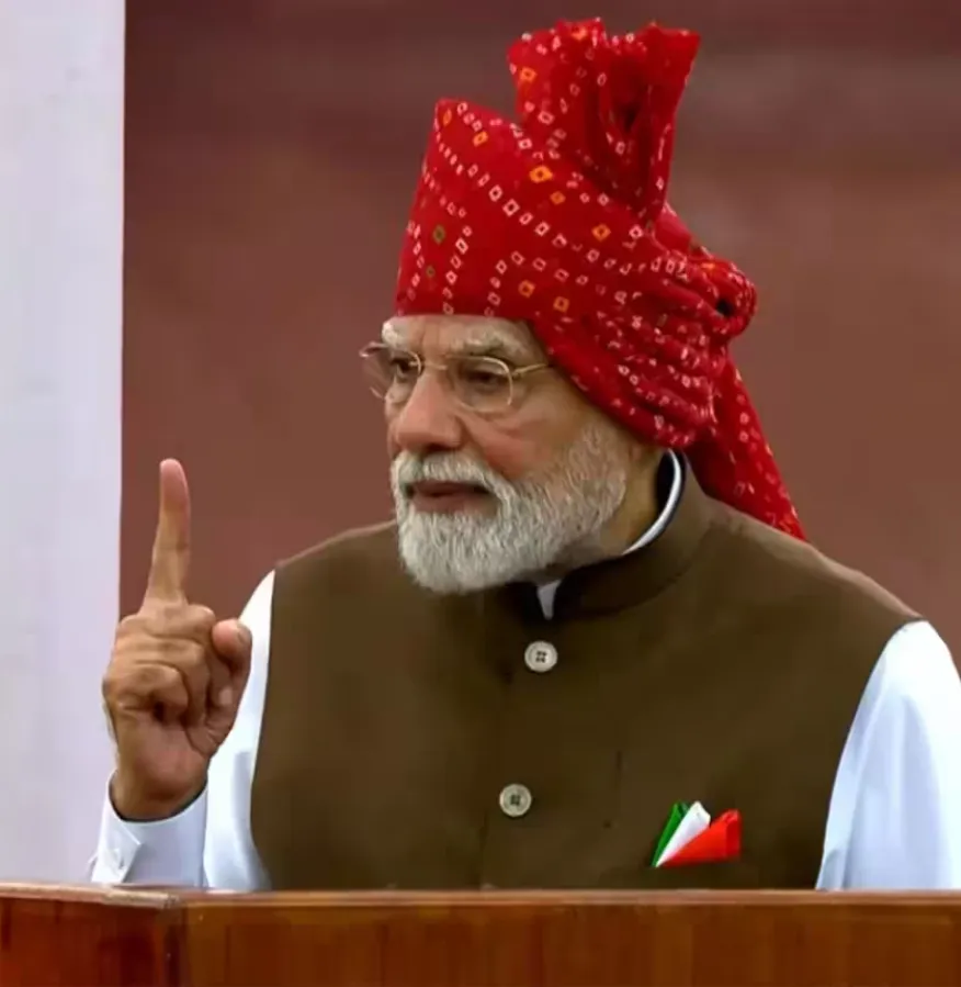 pm-modi-calls-on-indian-pharma-firms-to-break-into-the-world-s-top-five
