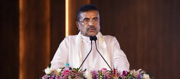 West Bengal Records 50,000+ Ayushman Beneficiaries in One Month: CM Suvendu Adhikari
