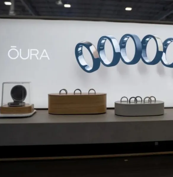 Oura Seeks $2.2B in US IPO at Up to $14.1B Valuation