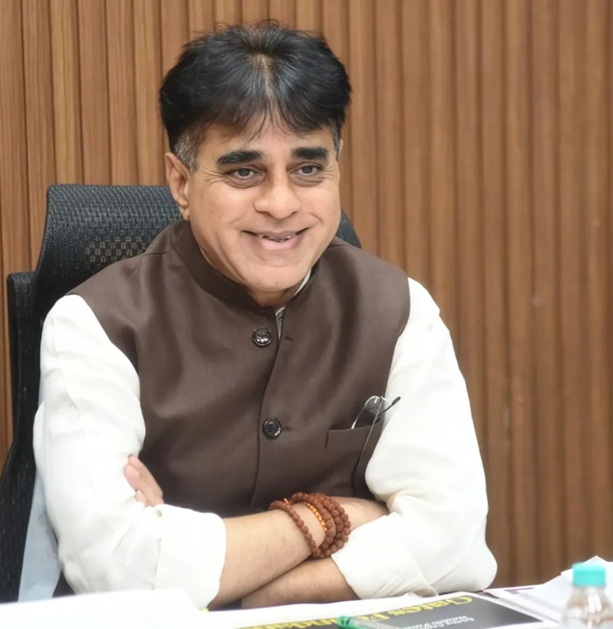 gujarat-govt-plans-two-1500-bed-hospitals-in-ahmedabad-surat-to-boost-healthcare-infrastructure