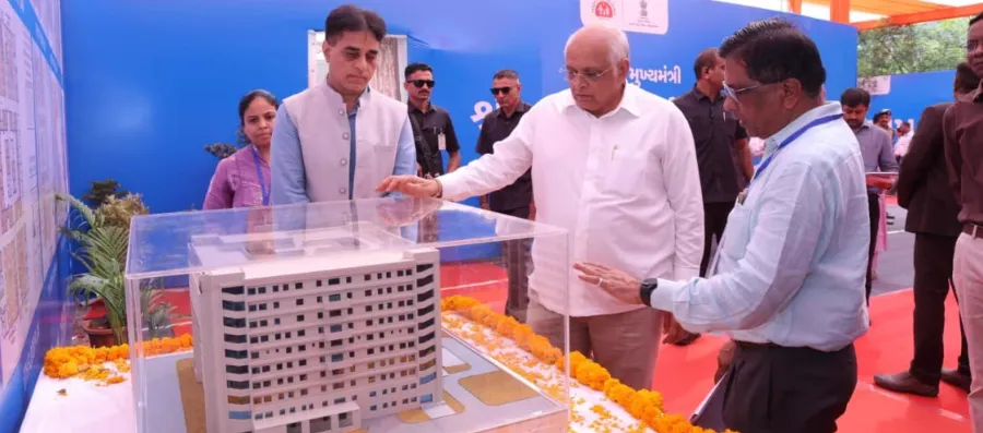 gujarat-cm-unveils-healthcare-projects-worth-over-inr-500-cr