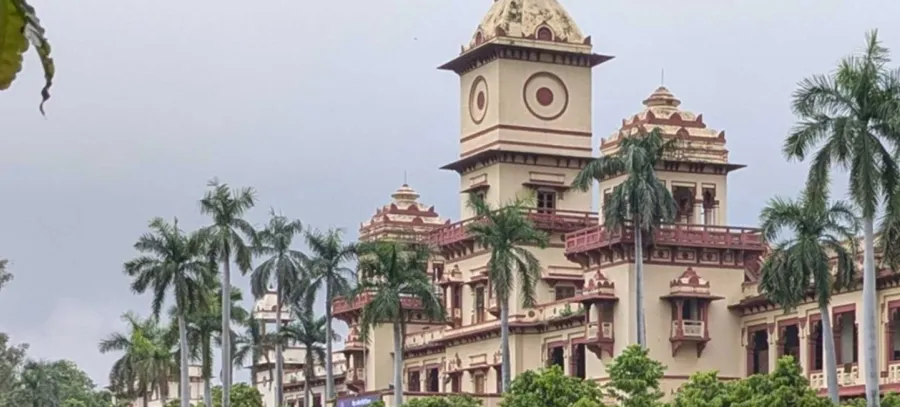 iit-bhu-scientists-develop-green-light-activated-technology-to-fight-bacterial-infections