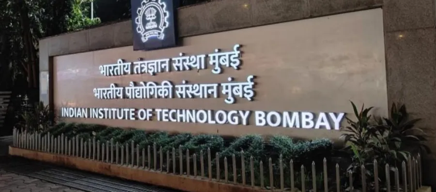 iit-bombay-develops-low-cost-device-to-screen-for-anemia-and-sickle-cell-disease