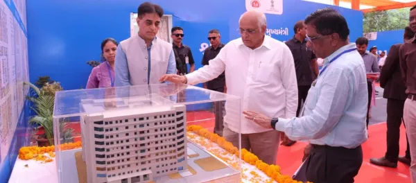 Gujarat CM Unveils Healthcare Projects Worth Over INR 500 Cr